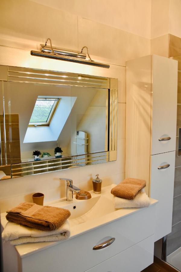 Apartament Les Rougemonts Coton Champguyon Zewnętrze zdjęcie